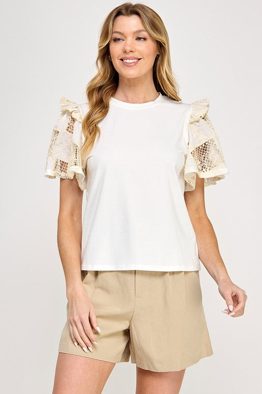 Lace Puffed Sleeve T- Shirt