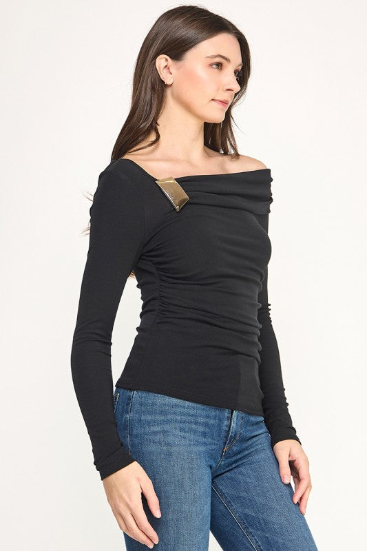 Pre-order Dic 3 Black Open Shoulder Shirt