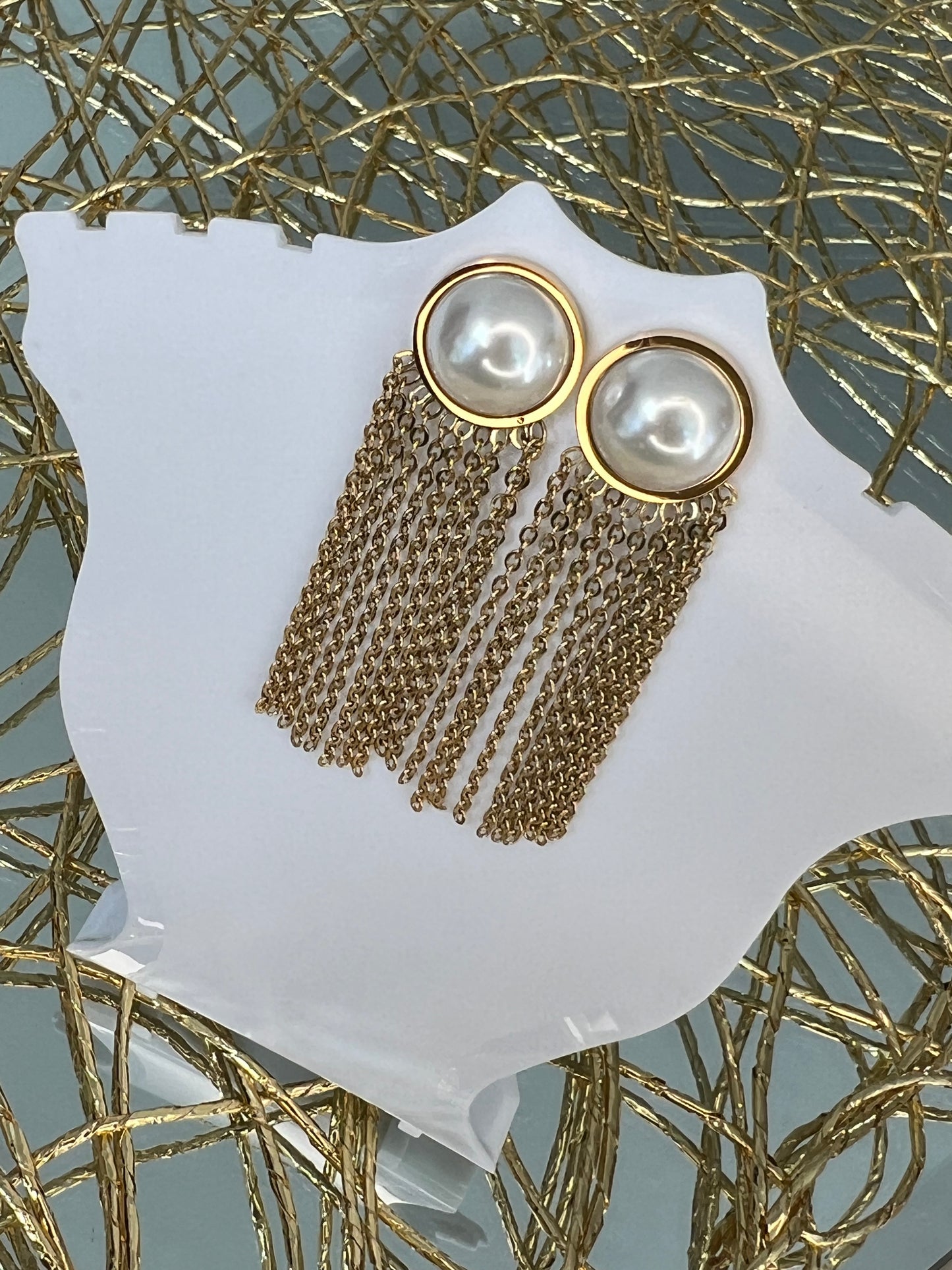 Pearls Dangling Earrings