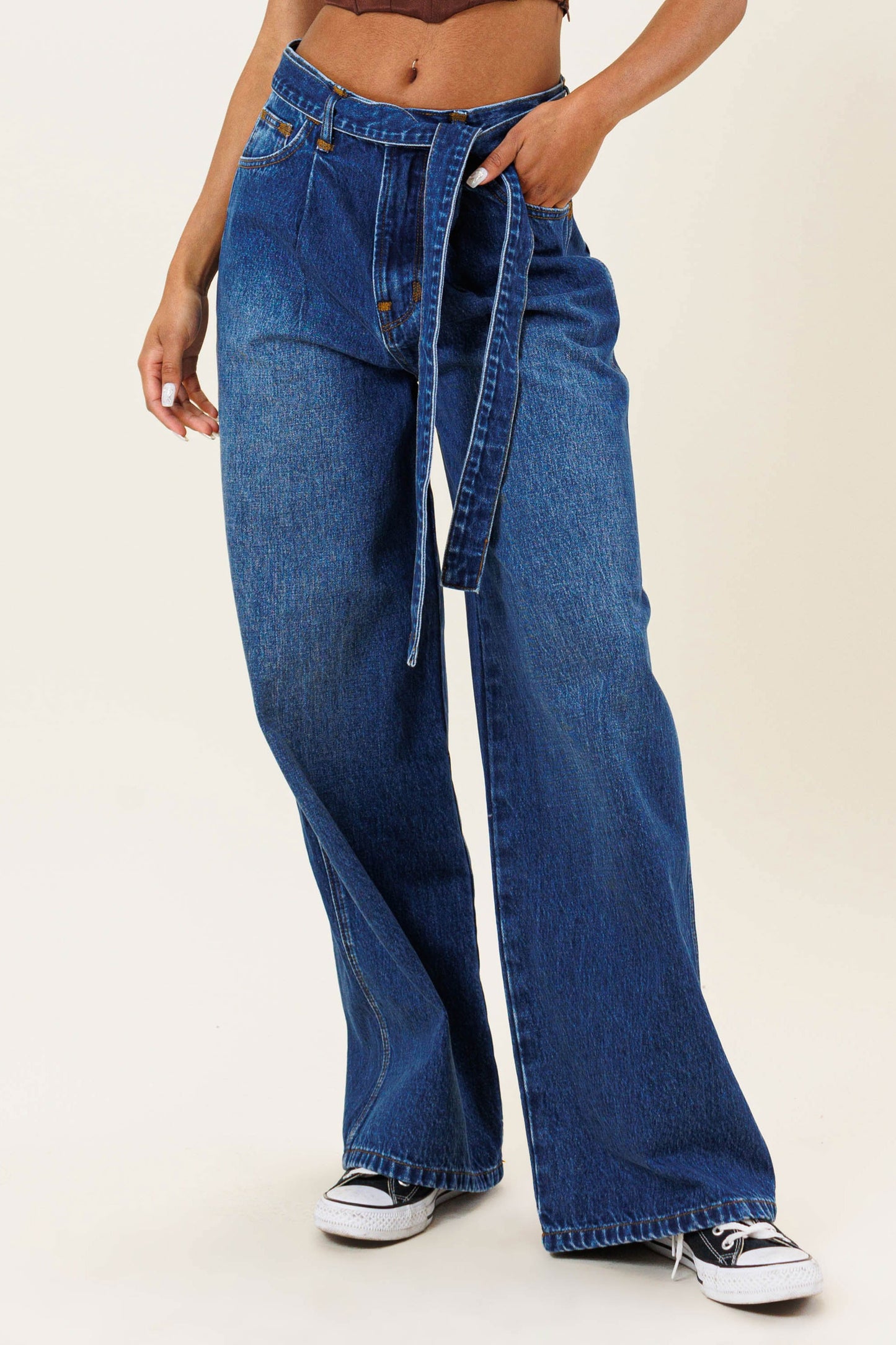 HIGH WAISTED WIDE LEG W BELT DETAIL