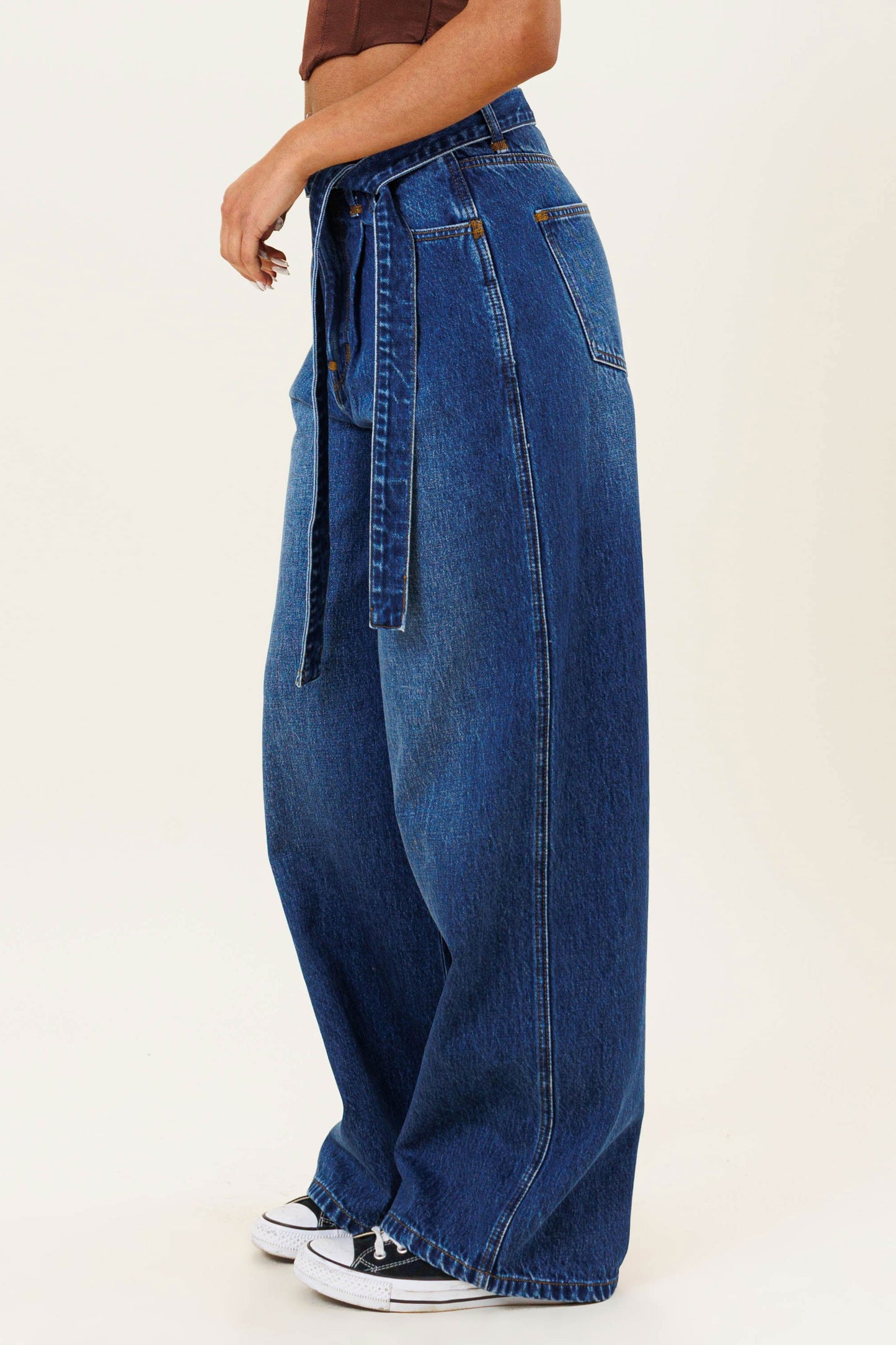 HIGH WAISTED WIDE LEG W BELT DETAIL