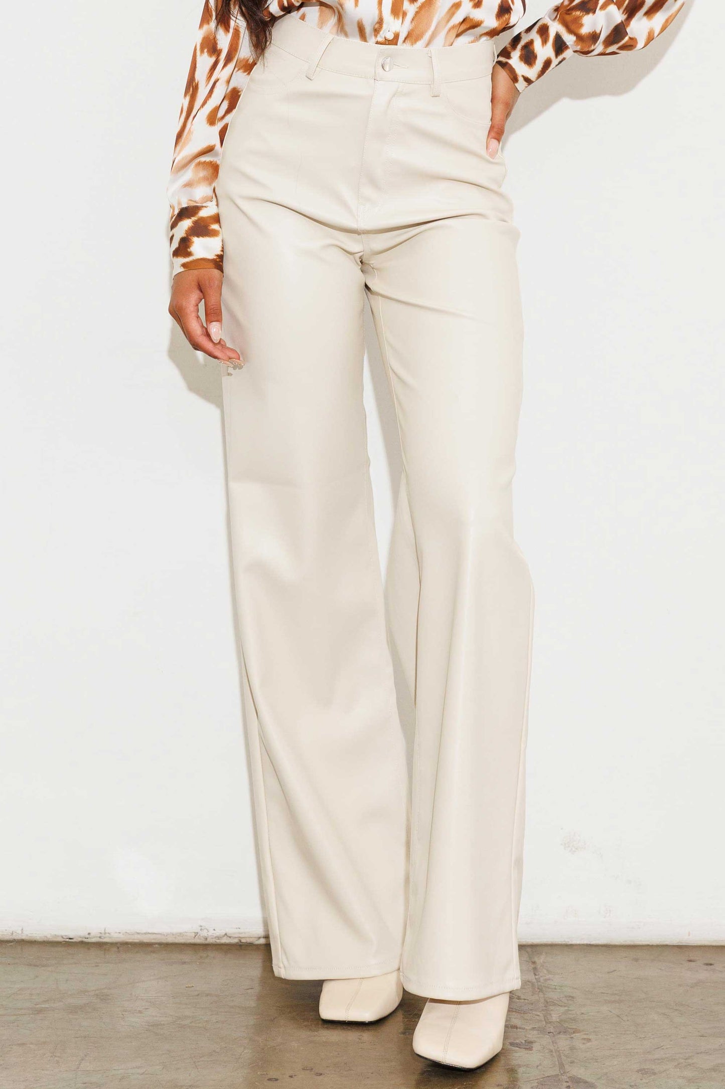 Vibrant VEGAN LEATHER WIDE LEG PANTS