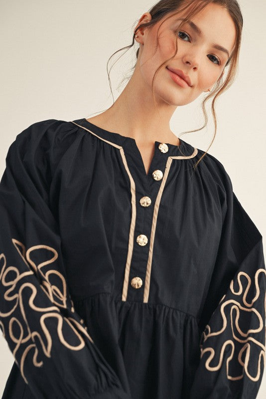 Black Embroidery Peplum Top (Leer descripción)