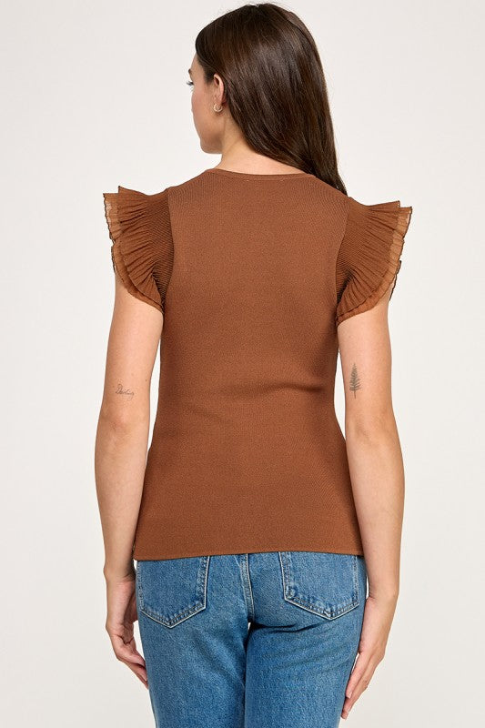 Ruffle Sleeve Knit Shirt
