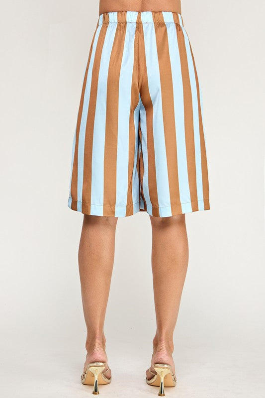 Pre-order Agosto 24 High waisted stripe short pant