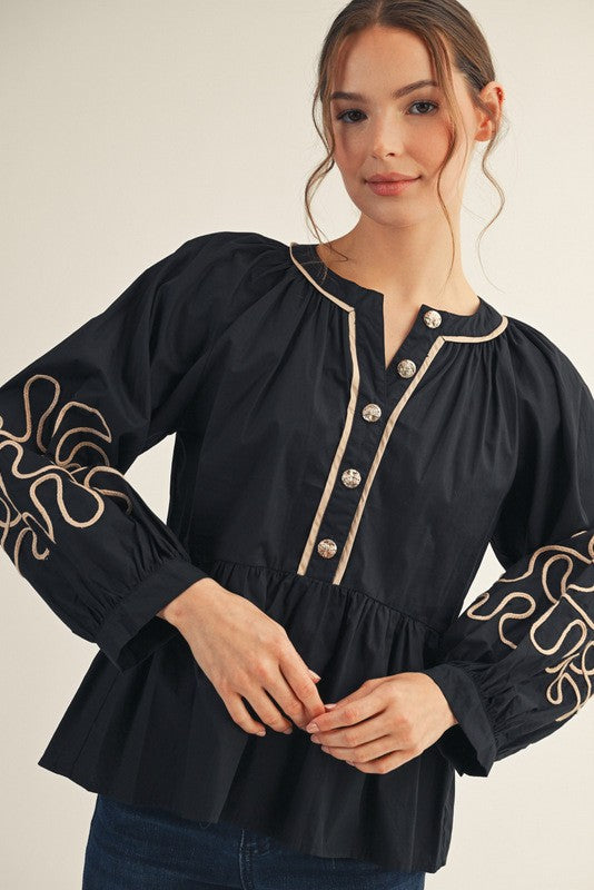 Black Embroidery Peplum Top (Leer descripción)