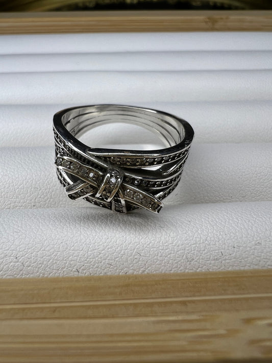 925 Sterling Sparkling Ribbon and Bow Ring