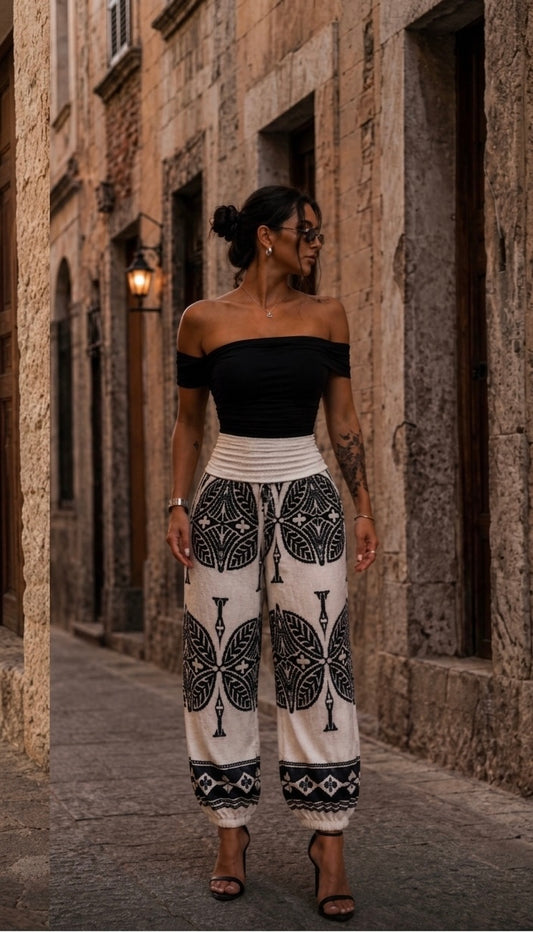 Ivory & Black Boho Pant (Es Corto)