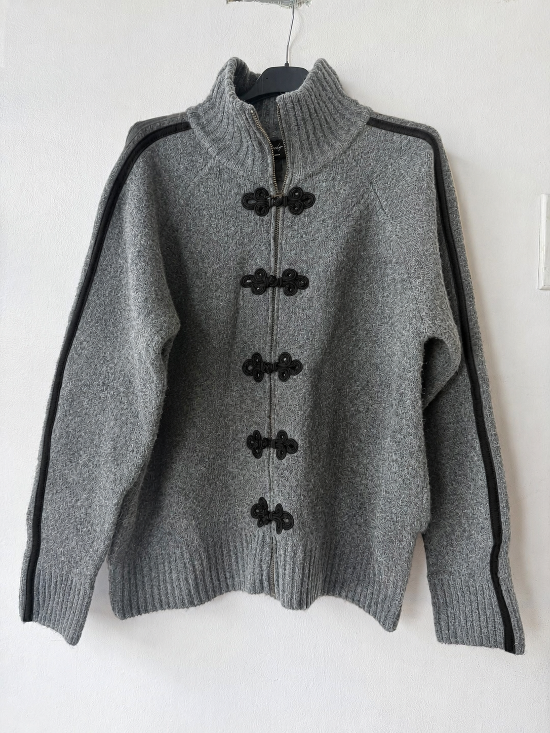 🇮🇹 Gray Napoleon Sweater One Size